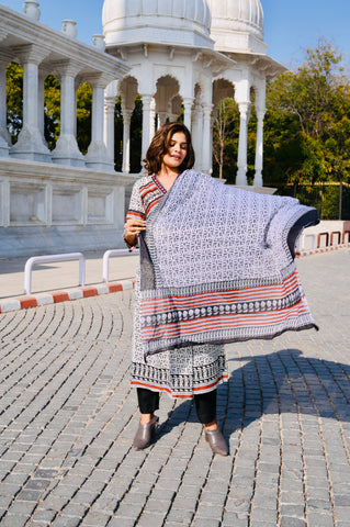 Monochrome Tribal-Inspired Cotton