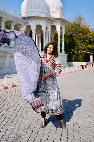 Monochrome Tribal-Inspired Cotton