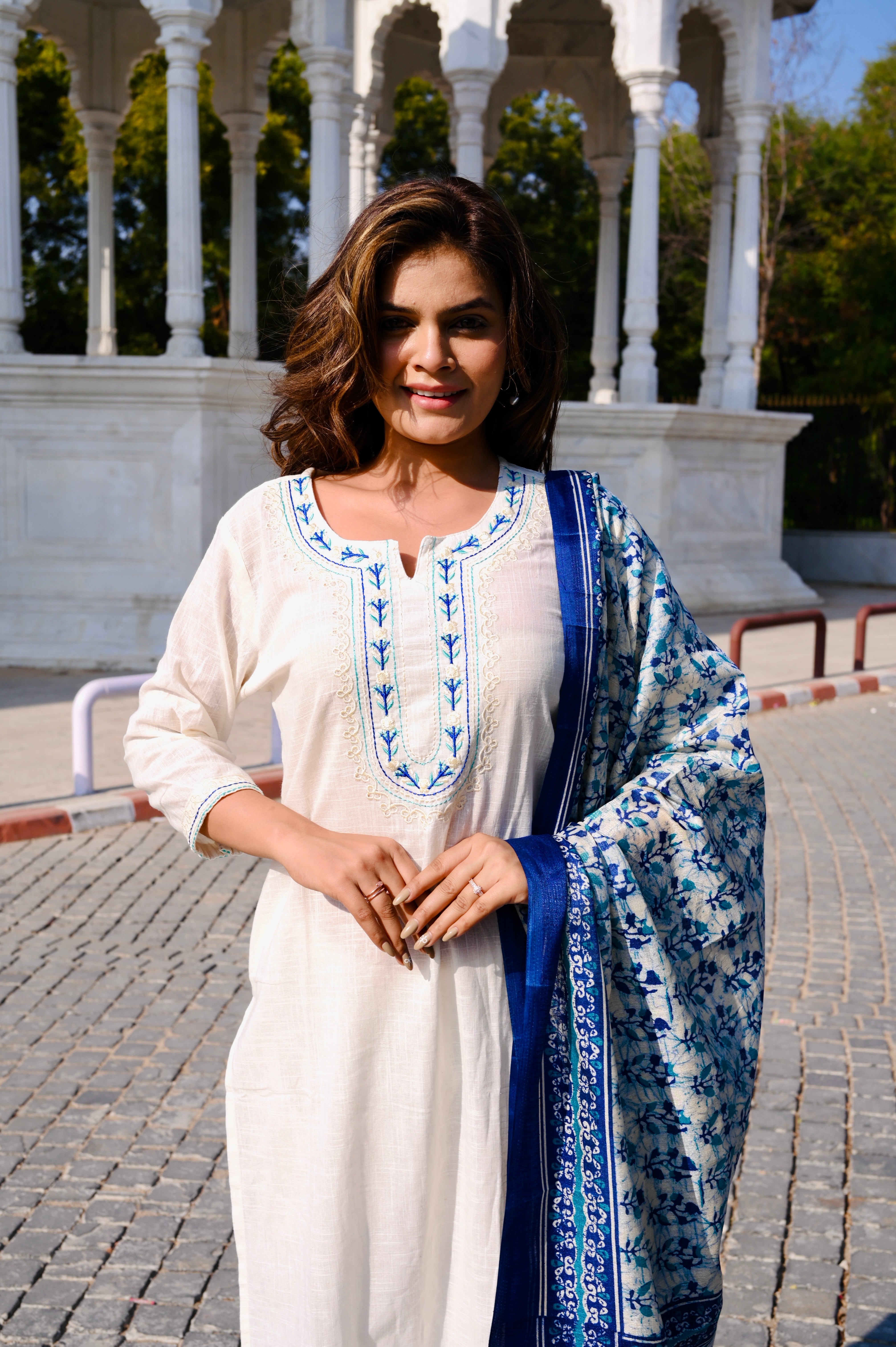 Elegant Ivory Cotton Khadi 3-Piece Embroidered Dress