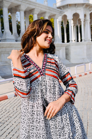 Monochrome Tribal-Inspired Cotton