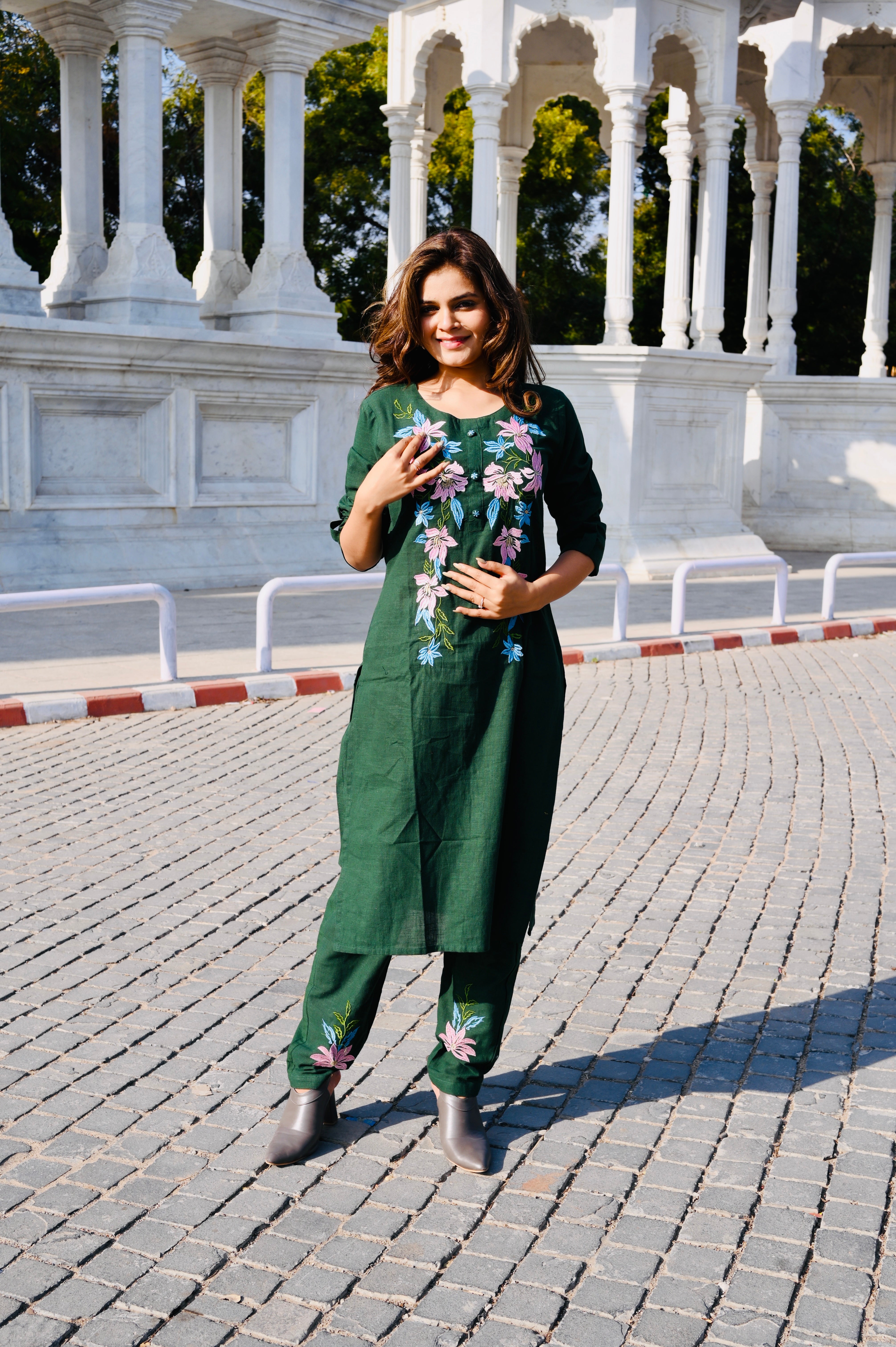 Floral Embroidered Green Cotton Kurti Pant Set with Dupatta