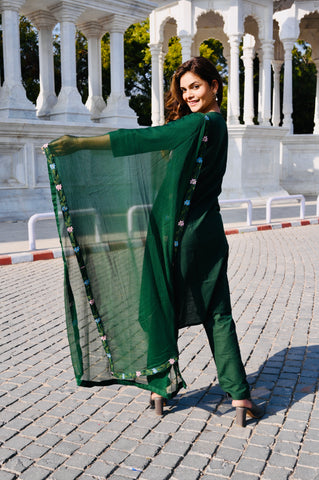 Floral Embroidered Green Cotton Kurti Pant Set with Dupatta